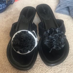 Lindsey Phillips black sandals size 8